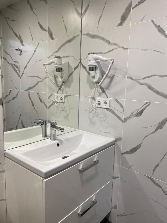 Prestige Apartments Berezinka Dnipro Eksteriør billede