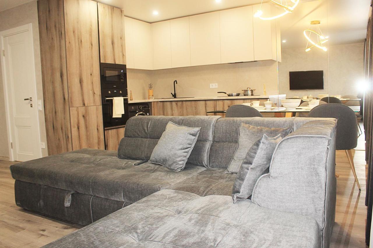 Prestige Apartments Berezinka Dnipro Eksteriør billede